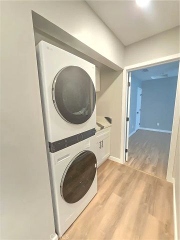 6327 California, Long Beach, CA 90805