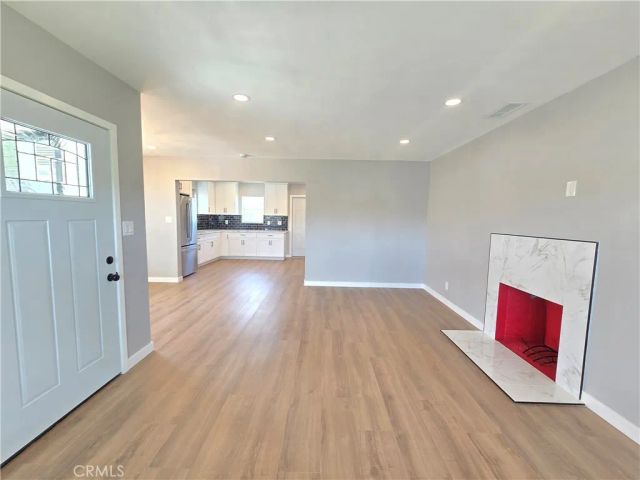 6327 California, Long Beach, CA 90805