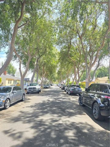 6327 California, Long Beach, CA 90805