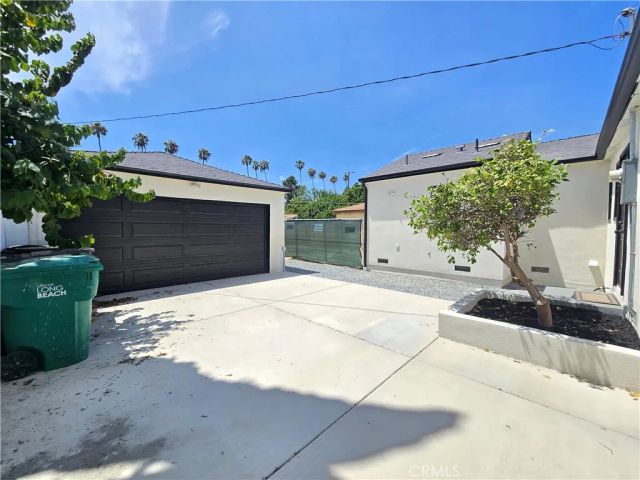 6327 California, Long Beach, CA 90805