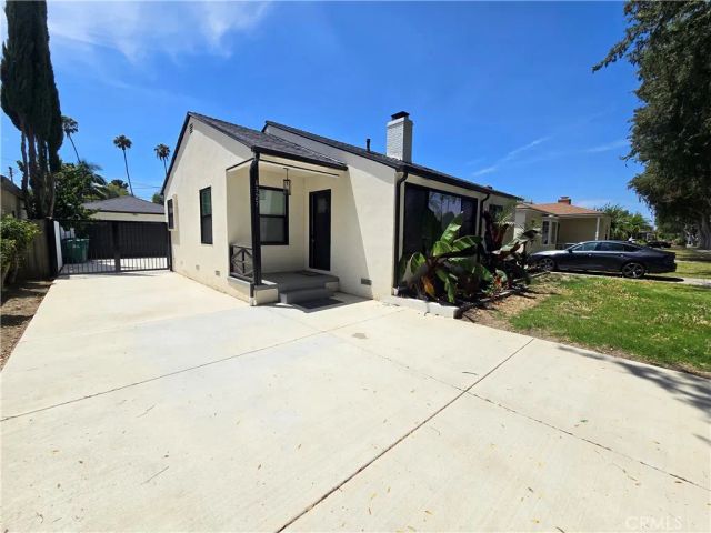 6327 California, Long Beach, CA 90805