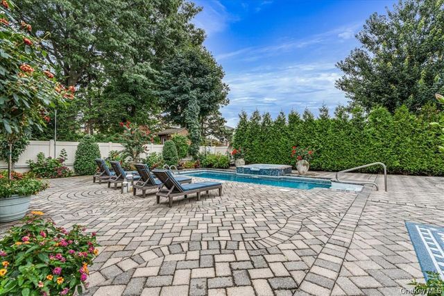 318 147th Place, Whitestone, NY 11357
