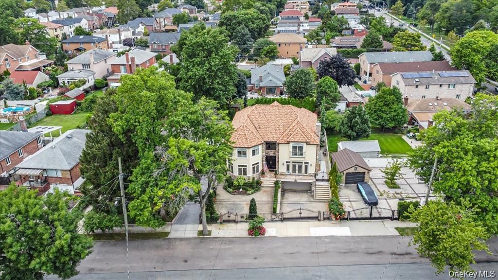 318 147th Place, Whitestone, NY 11357 — photo 4