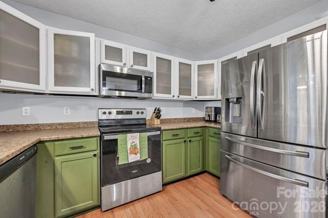 3889 Colt Court, Lenoir, NC 28645