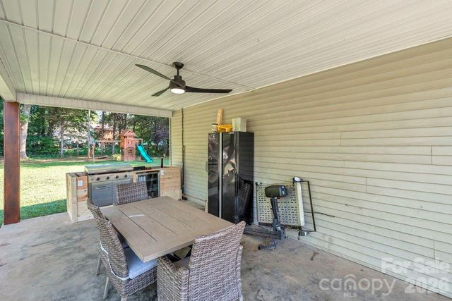 3889 Colt Court, Lenoir, NC 28645