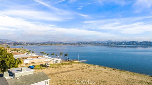 32912 Ethlene Drive, Lake Elsinore, CA 92530