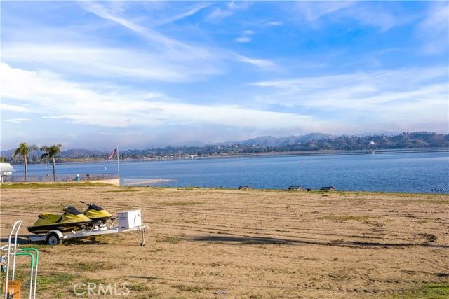 32912 Ethlene Drive, Lake Elsinore, CA 92530