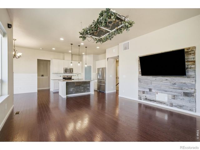 882 Jenny Lane, Berthoud, CO 80513