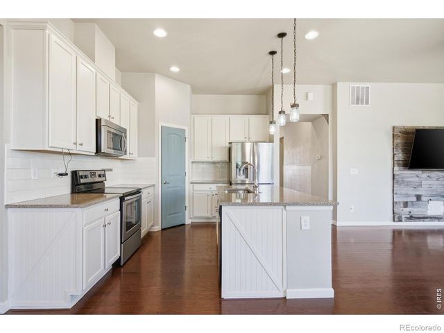 882 Jenny Lane, Berthoud, CO 80513