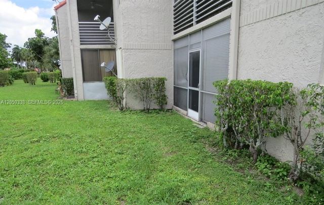 7435 Woodmont Ter 101, Tamarac, FL 33321