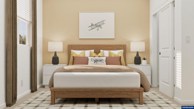 1083 Clemson St, Woodburn, OR 97071