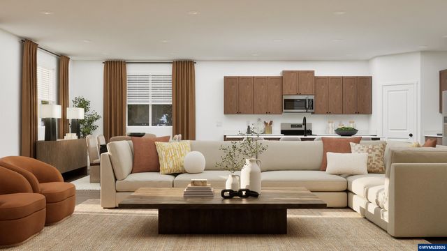 1083 Clemson St, Woodburn, OR 97071