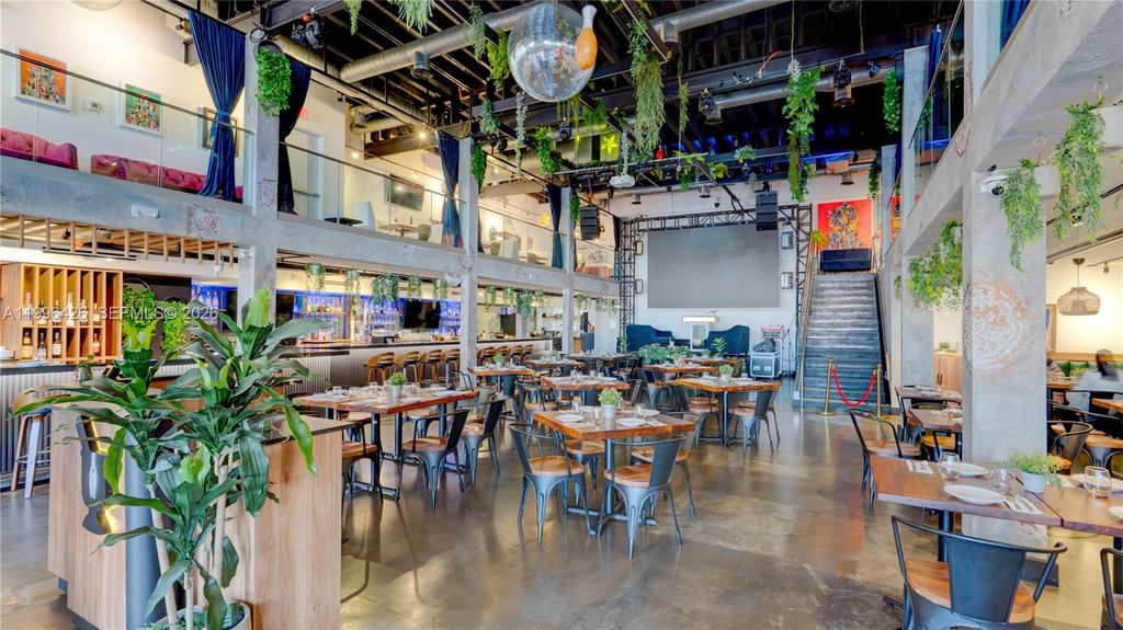 Restaurant for Sale, Miami, FL 33135
