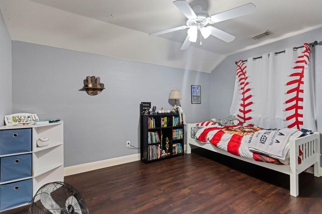 9024 Wildwater WAY, Round Rock, TX 78681