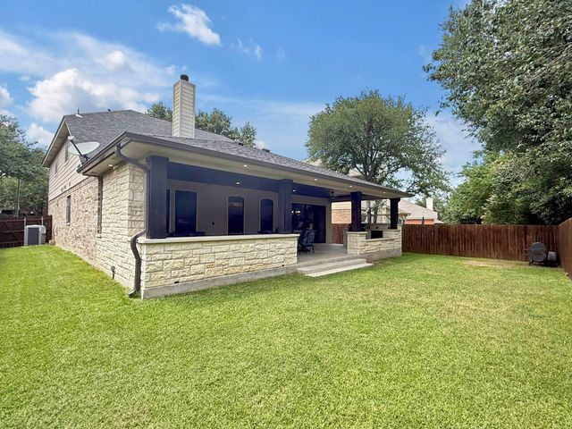 9024 Wildwater WAY, Round Rock, TX 78681
