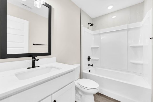 775 Bluestem Way, Clarksville, TN 37042