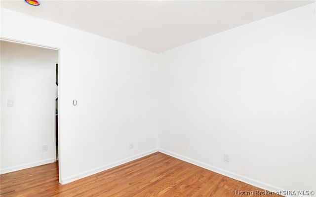 1103 Woodbourne Drive, New Albany, IN 47150