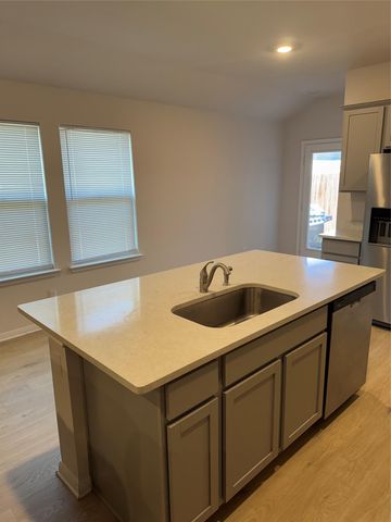 140 Grey Slate Ave, Marble Falls, TX 78654