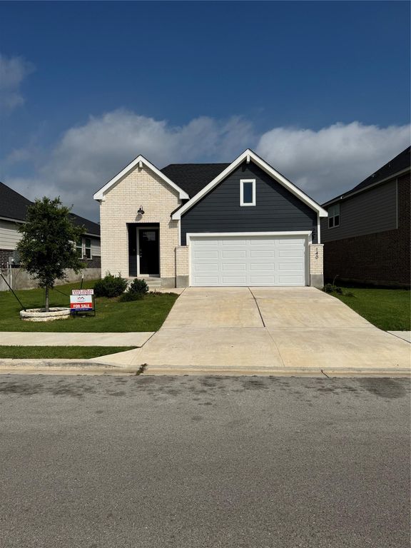 140 Grey Slate Ave, Marble Falls, TX 78654