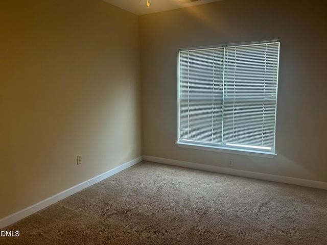 100 Campus Walk Trail 302, Elon, NC 27244