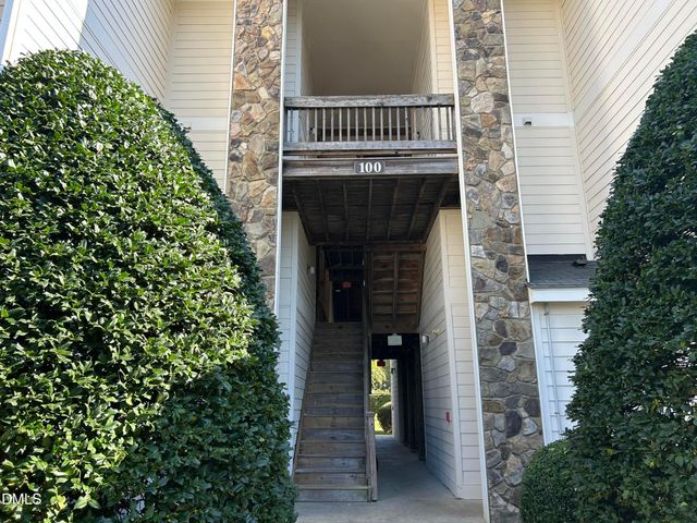 100 Campus Walk Trail 302, Elon, NC 27244