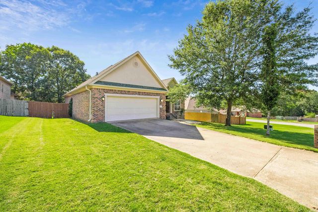 13 Savannah Court, Cabot, AR 72023