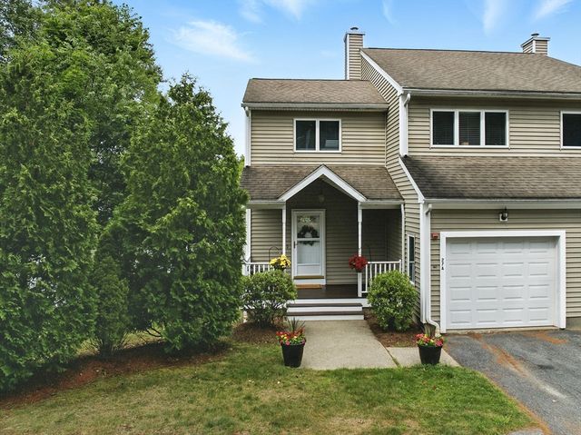 27 Solomon Pond Rd A, Northborough, MA 01532