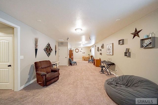 11121 N 40 E, Idaho Falls, ID 83401