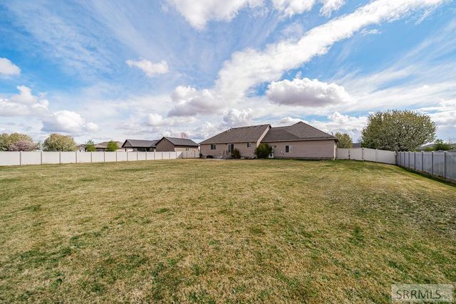 11121 N 40 E, Idaho Falls, ID 83401