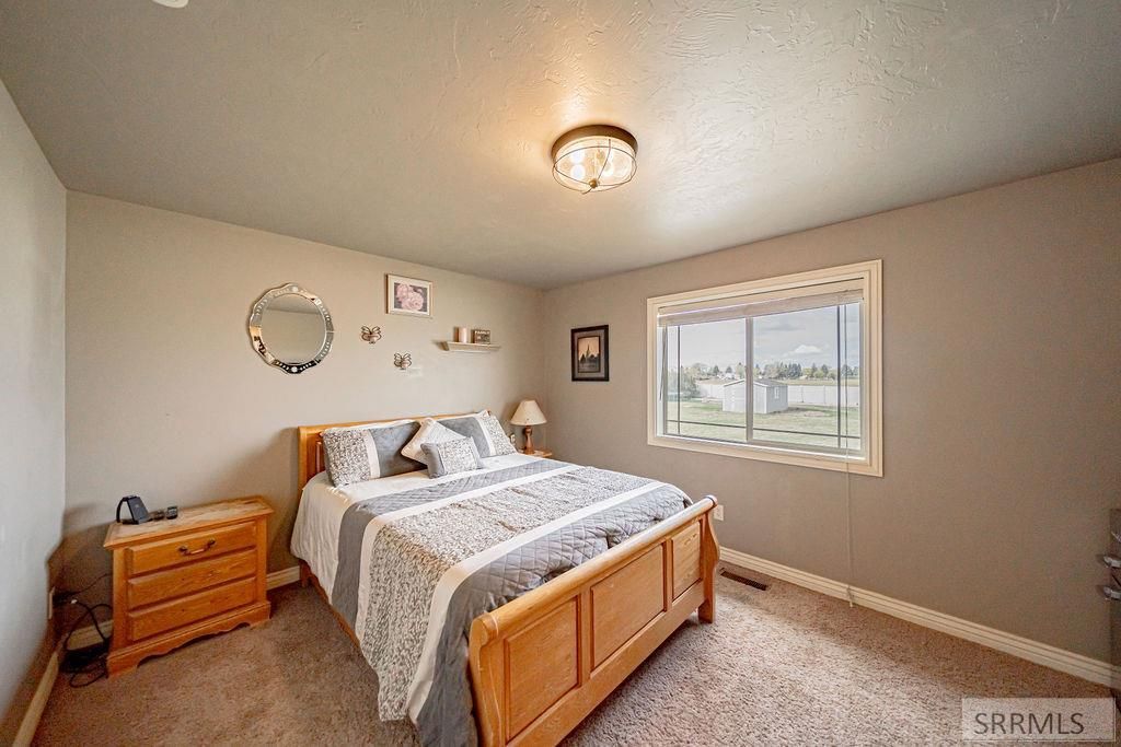 Image 29 of property listing at 11121 N 40 E, Idaho Falls, ID 83401