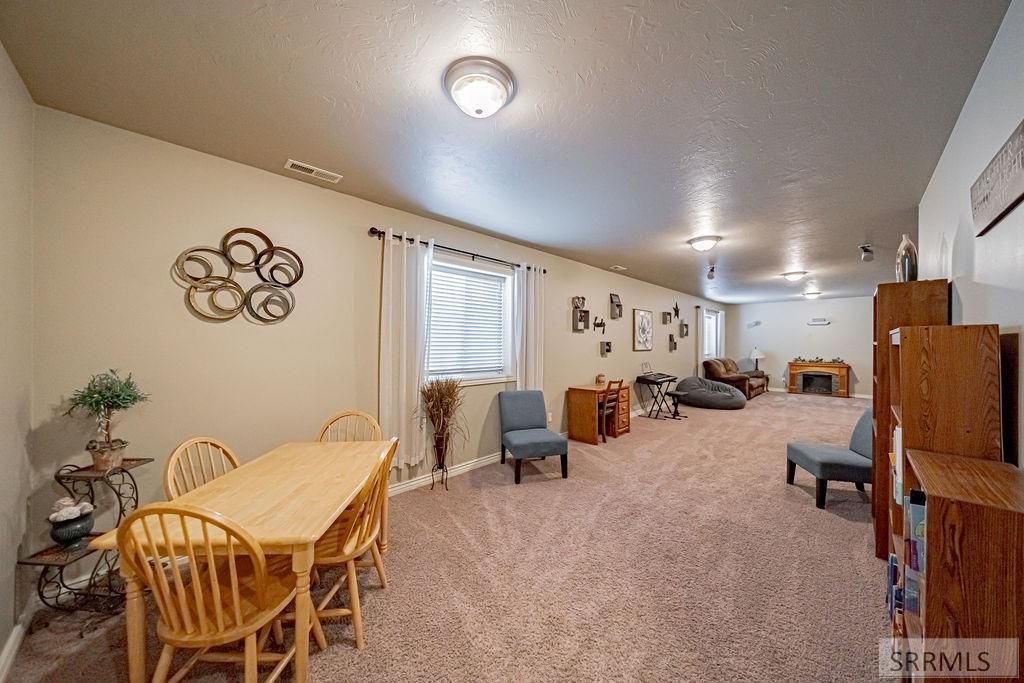 Image 50 of property listing at 11121 N 40 E, Idaho Falls, ID 83401