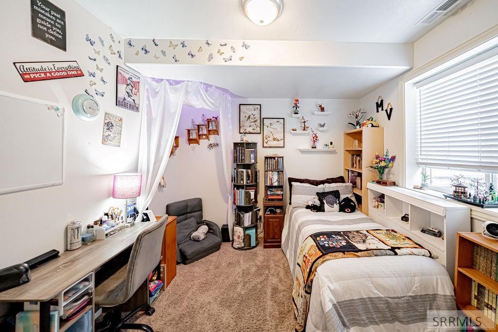 Image 54 of property listing at 11121 N 40 E, Idaho Falls, ID 83401