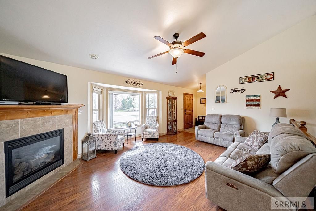 Image 8 of property listing at 11121 N 40 E, Idaho Falls, ID 83401