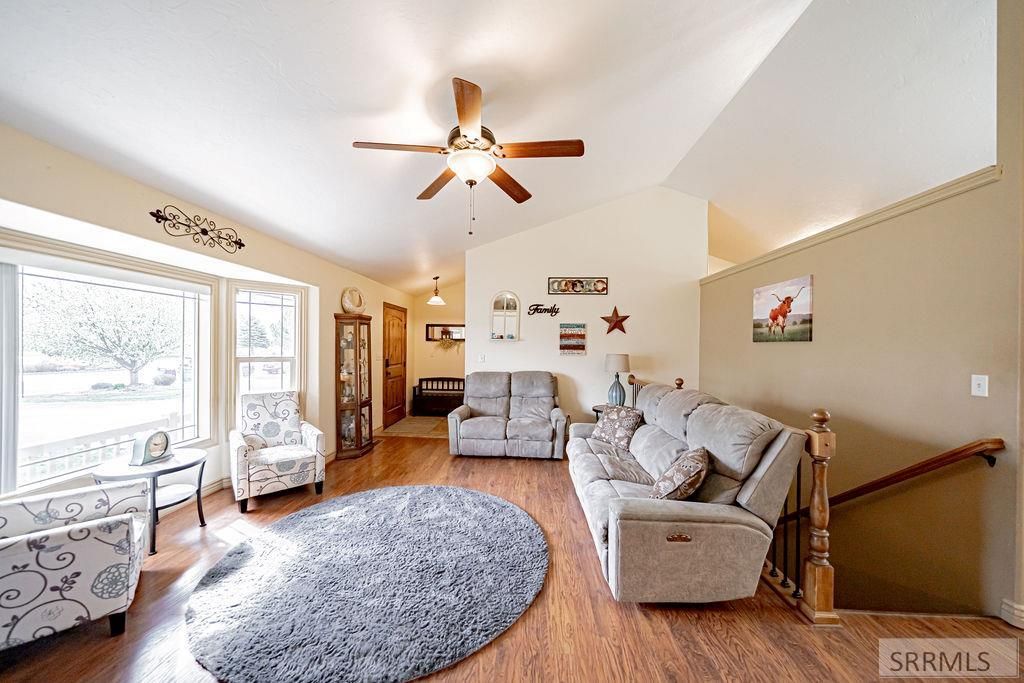 Image 9 of property listing at 11121 N 40 E, Idaho Falls, ID 83401