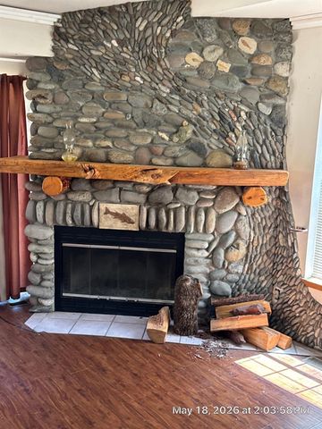 6396 Log Cabin Ln, Placerville, CA 95667