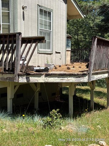 6396 Log Cabin Ln, Placerville, CA 95667