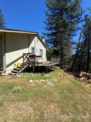 6396 Log Cabin Ln, Placerville, CA 95667