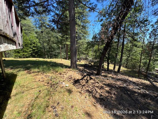 6396 Log Cabin Ln, Placerville, CA 95667