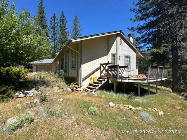 6396 Log Cabin Ln, Placerville, CA 95667