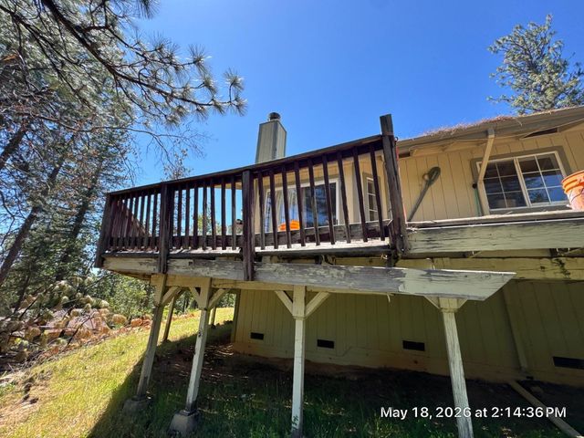 6396 Log Cabin Ln, Placerville, CA 95667