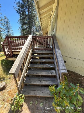 6396 Log Cabin Ln, Placerville, CA 95667