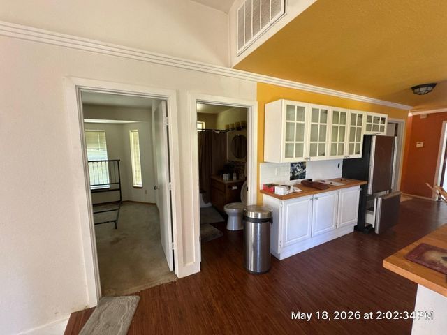 6396 Log Cabin Ln, Placerville, CA 95667