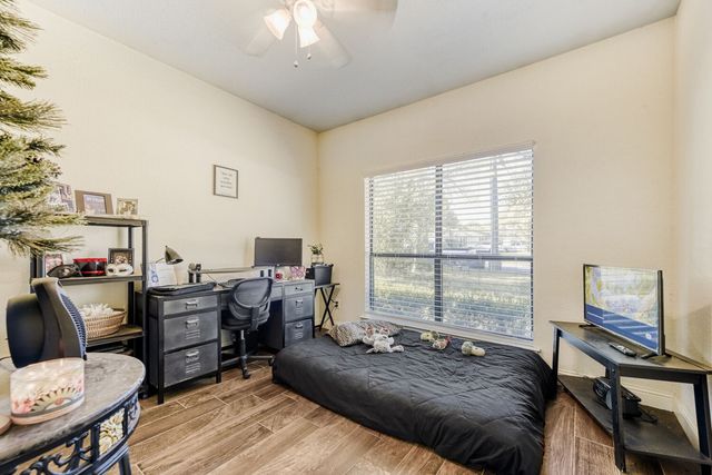 6525 Greenway Road, Fort Worth, TX 76116
