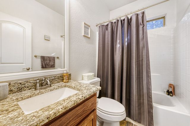 6525 Greenway Road, Fort Worth, TX 76116