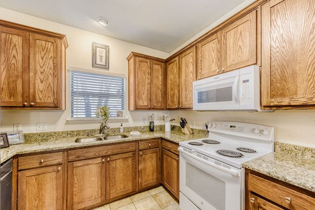 6525 Greenway Road, Fort Worth, TX 76116