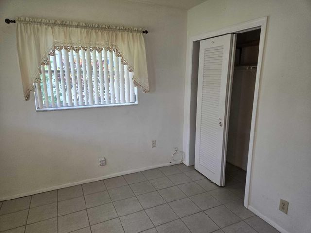 5805 NW 83rd Avenue, Tamarac, FL 33321