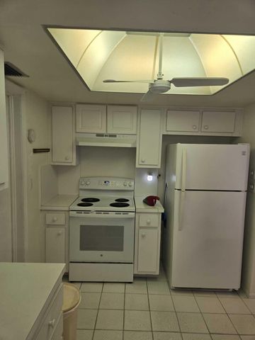 5805 NW 83rd Avenue, Tamarac, FL 33321