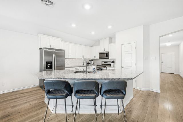 2900 Frio Road, Oak Point, TX 75068