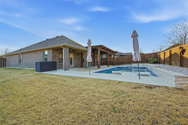 2900 Frio Road, Oak Point, TX 75068