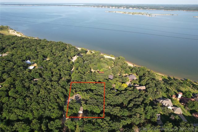 2702 Redbud Lane, Kingston, OK 73439